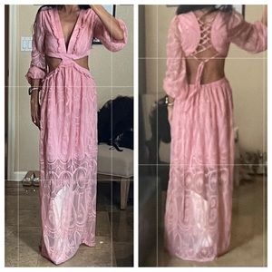 Chic Pink Lace Maxi Dress with Open Back